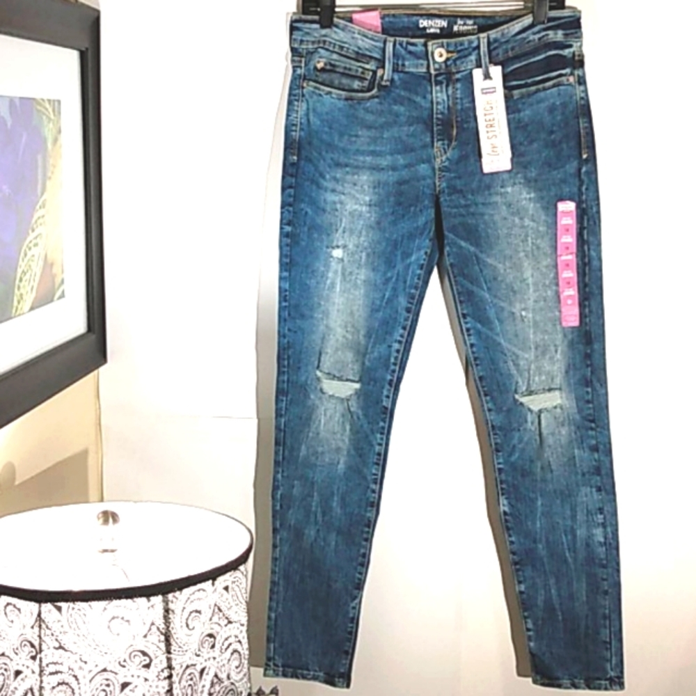 LEVI'S NWT DENIZEN STRETCH LOW RISE JEGGINGS JEANS SIZE 13 JUNIORS